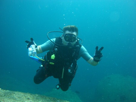 Devenir Moniteur de plongée cmas 1 étoile avec ATUS/CMAS 5* Dive Accademy Thailand Diving Pattaya